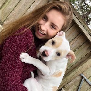 Meet your Posher, Molly